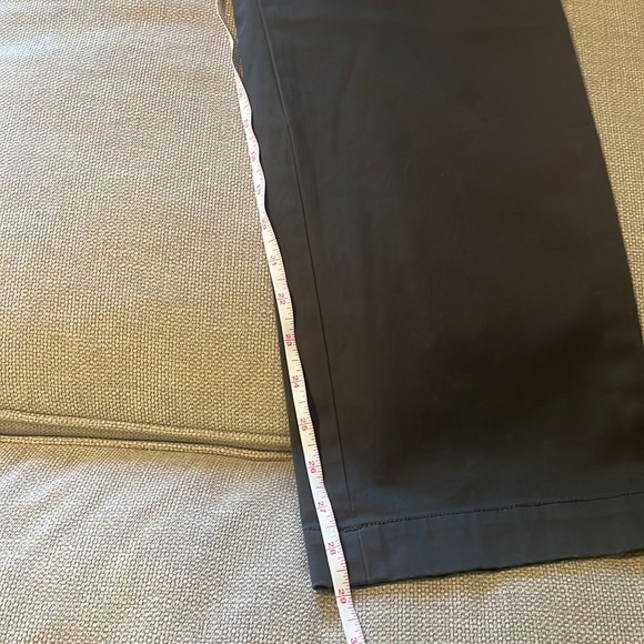 Banana Republic slim rapid movement chino pants. 36X30. - Picture 5 of 14